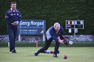 Evening bowling in Dunning